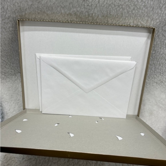 Barbie doll Hallmark 3 embossed cards 1996 greeting cards - Picture 11 of 12